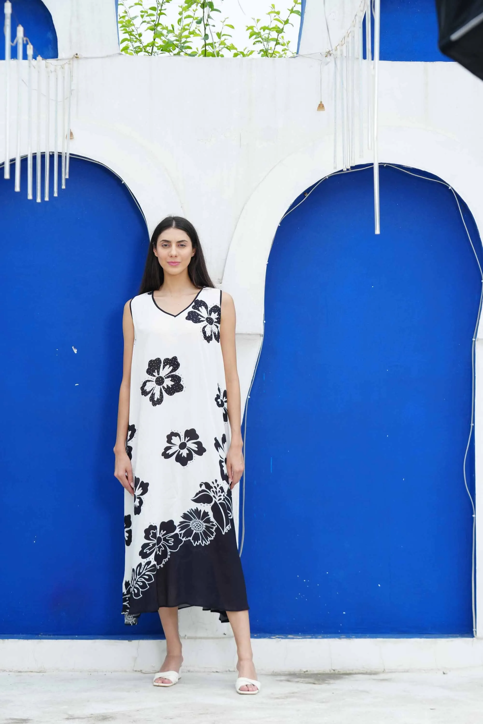 AVANTI - SLEEVELESS MAXI DRESS