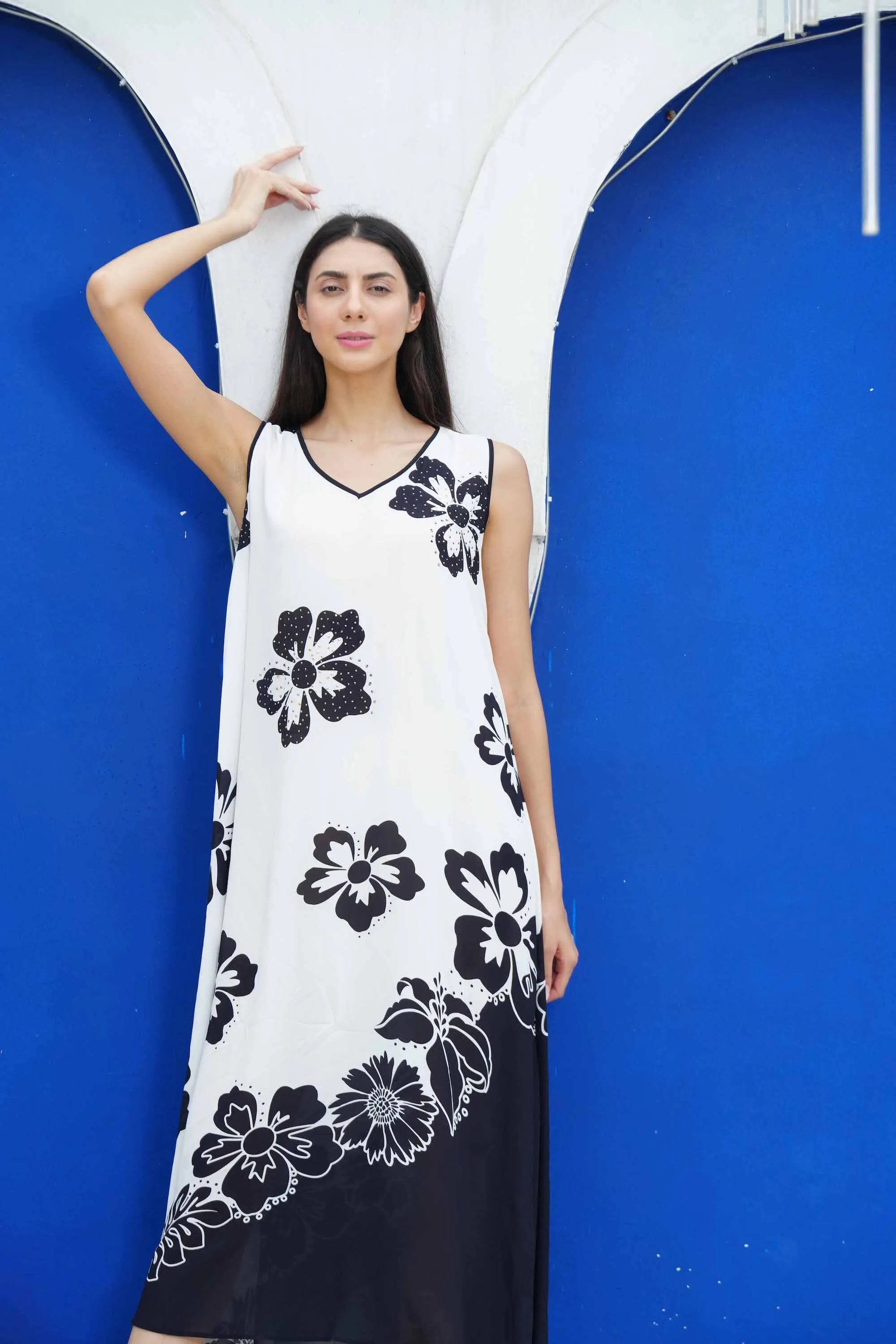 AVANTI - SLEEVELESS MAXI DRESS