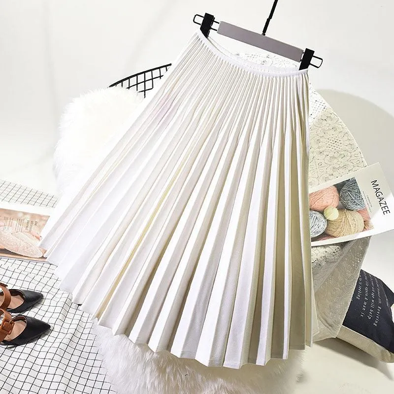 Chic White Pleated Midi Skirt - A Timeless Staple for Style-Conscious Women