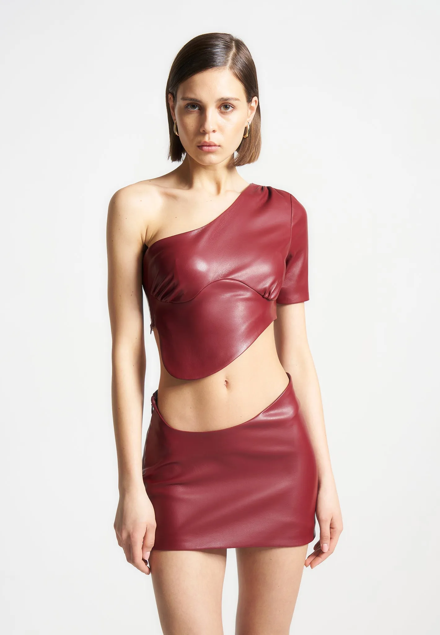 Curved Waist Leather Mini Skirt - Wine Red