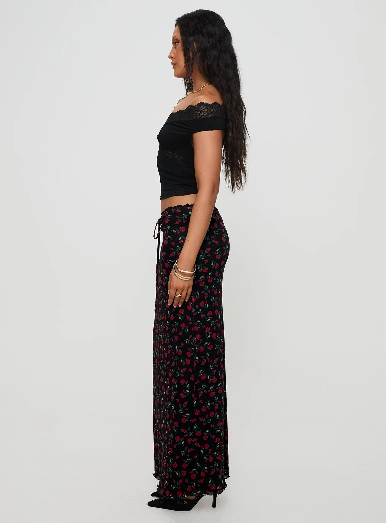 Donabella Mesh Maxi Skirt Black / Red