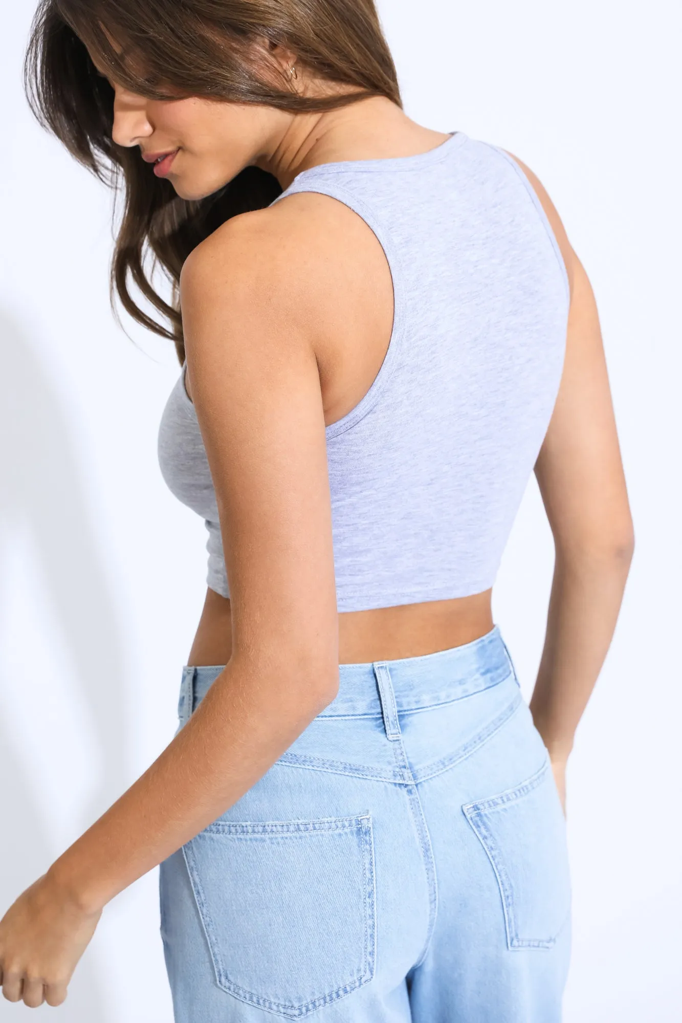 ESSENTIAL CROPPED KNIT TANK - HEATHER GREY