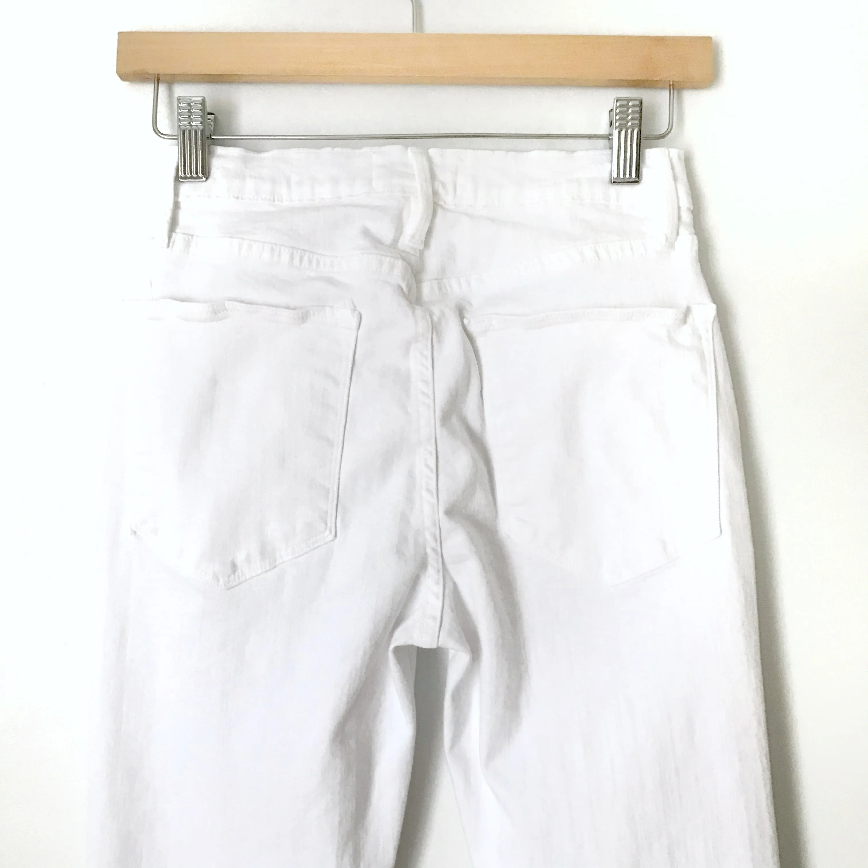 Frame Denim White Flare Jeans- Size 26 (Inseam 33 1/2”)