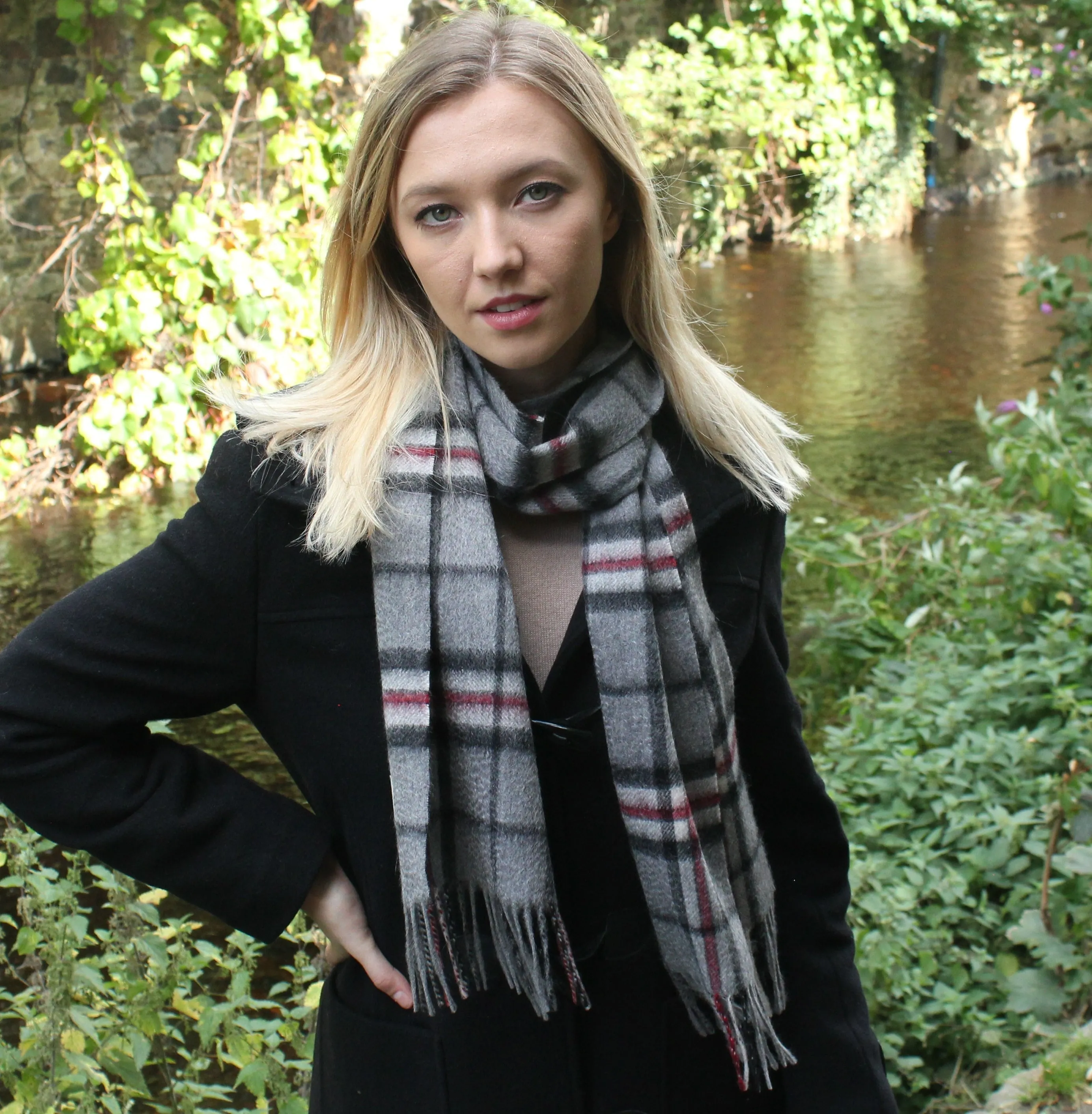 Glenmore 100% Lambswool Tartan Scarf - Lindsay