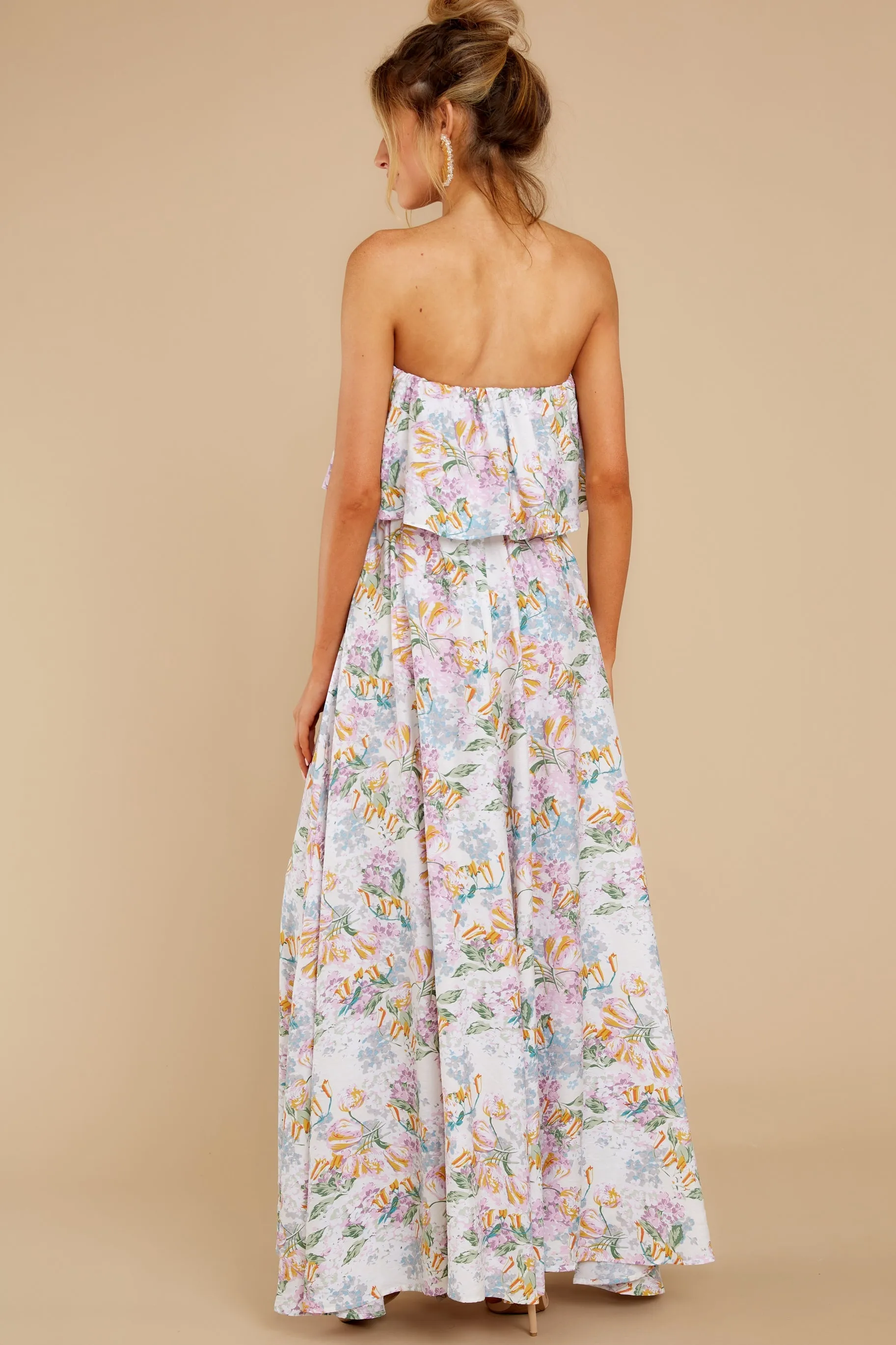 Here She Comes Off White Floral Print Maxi Dress