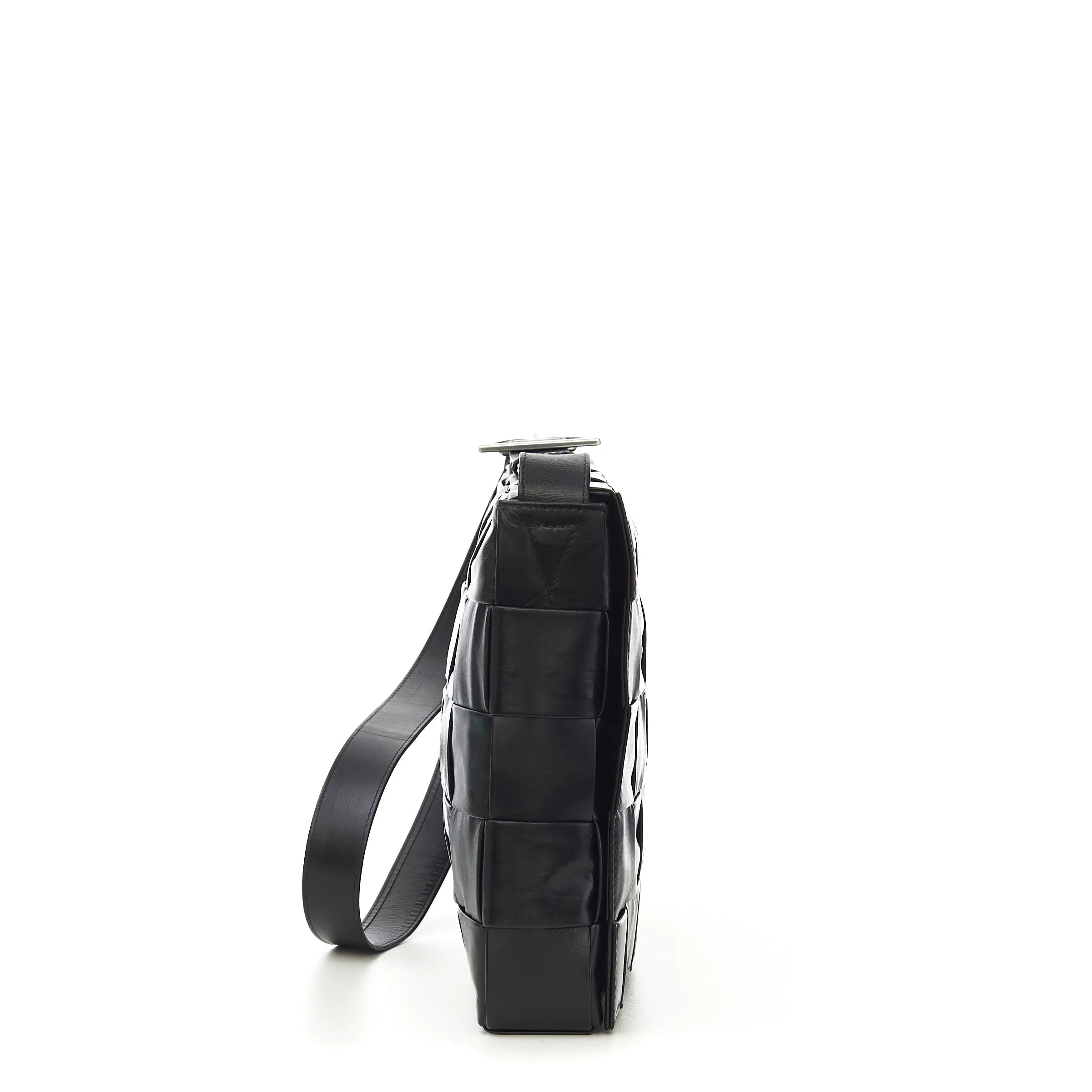 Men's Cross-Body Cassette Bag In Black Maxi Intreccio Leather