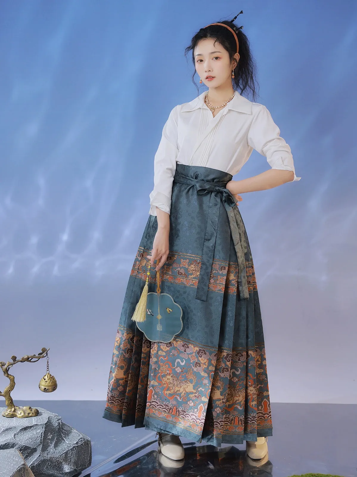 "狮子球" Ming-style Horse-face Hanfu Skirt