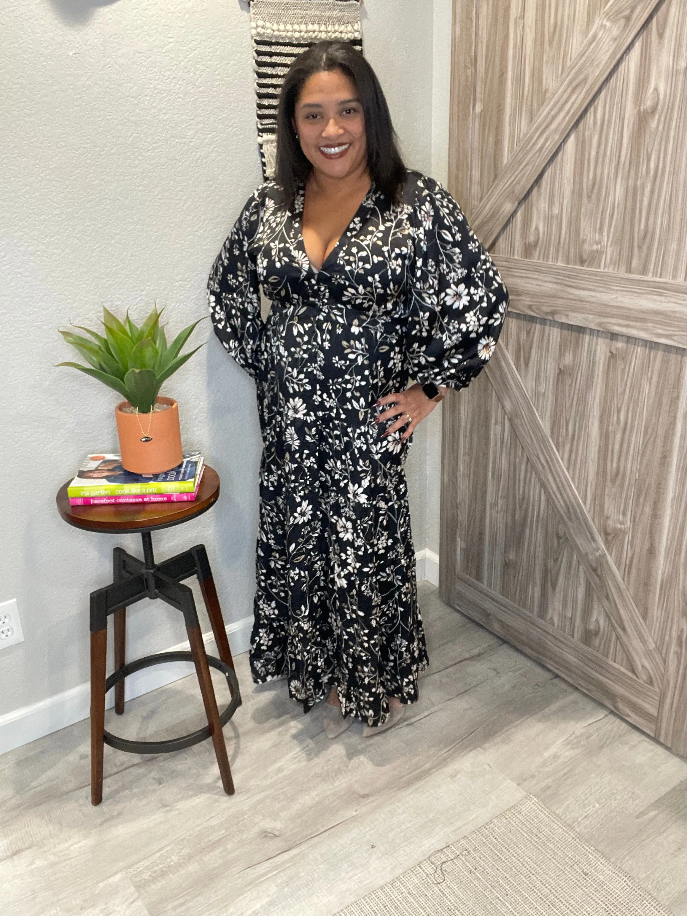 Saltwater Luxe Fall Black & Cream Floral Maxi Dress