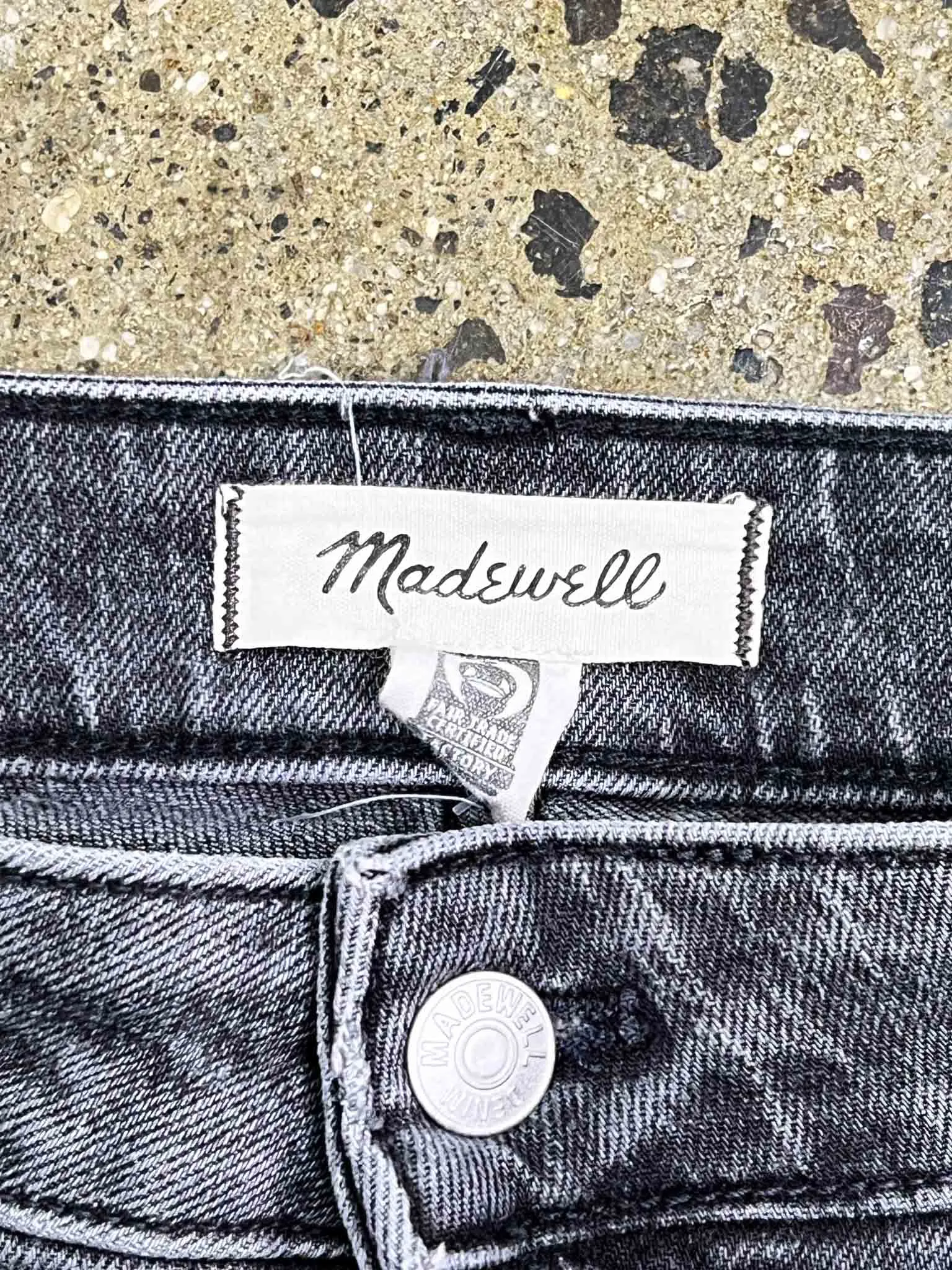 Size 22 | Madewell Washed Black Curvy Perfect Vintage Straight Jeans