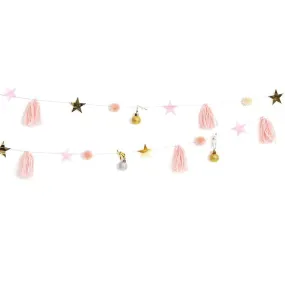 Yarn Tassel Garland - Pretty